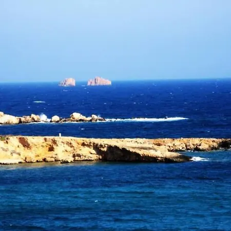 Apartment Neso Seafront Paros Parasporos