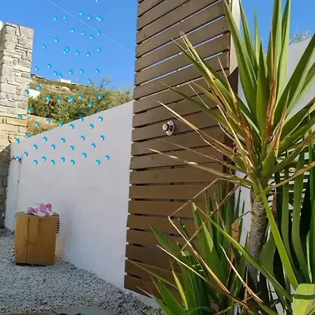 Apartment Neso Seafront Paros