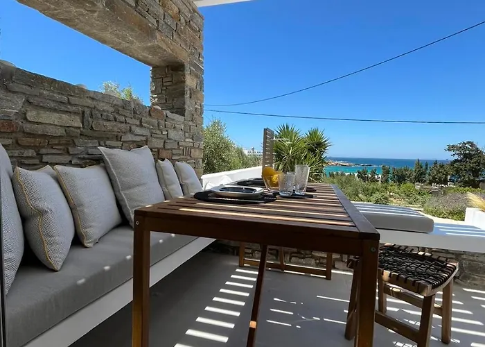 Neso Seafront Paros Parasporos