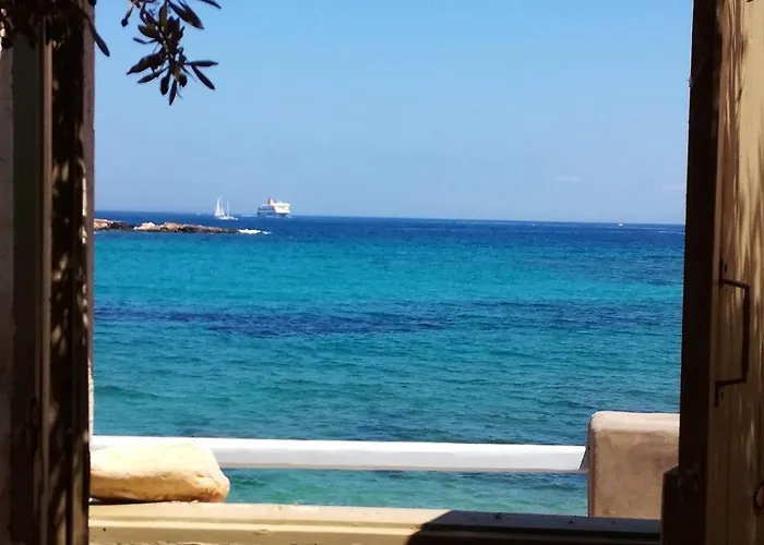 Neso Seafront Paros Parasporos